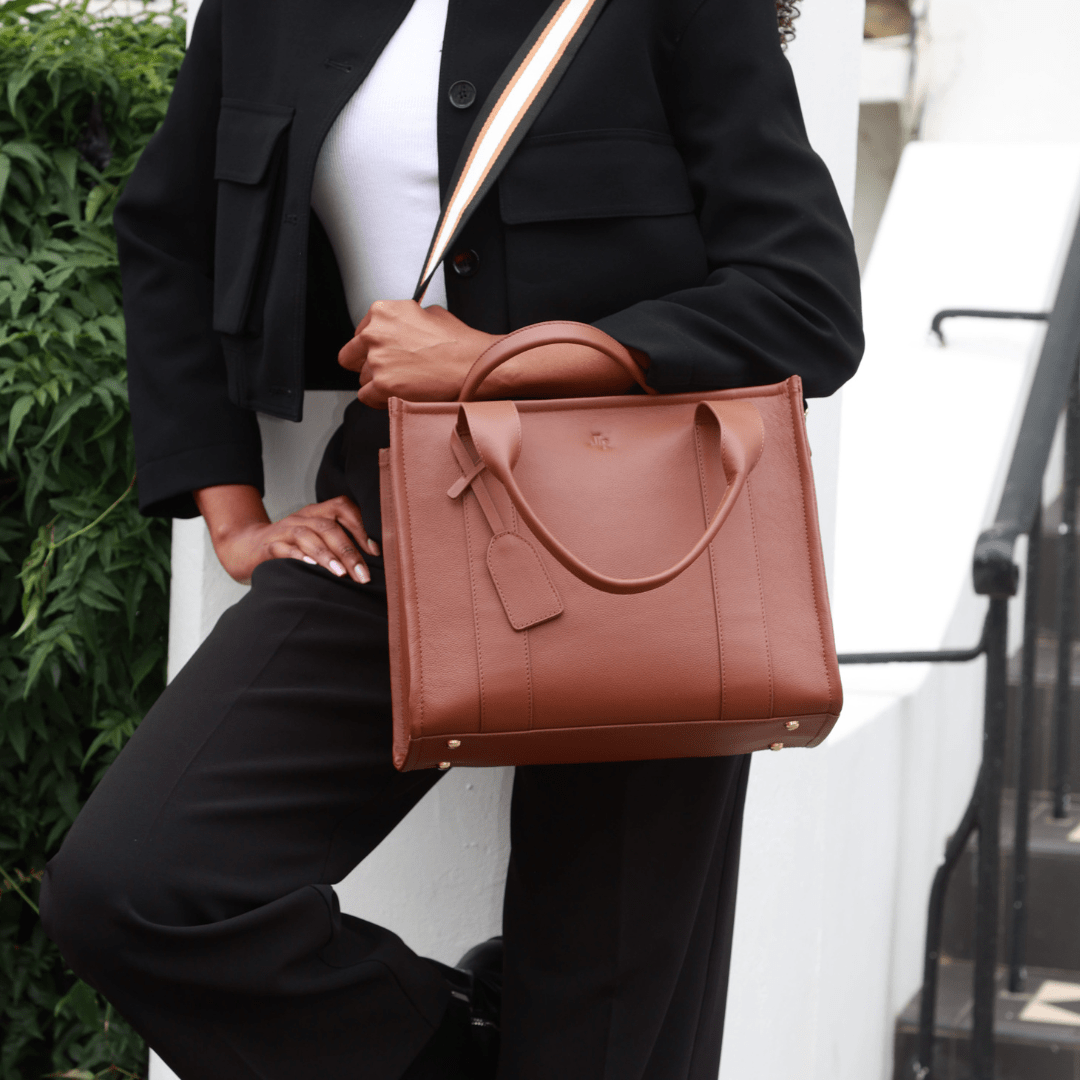 Medium Taylor Luxe leather Tote bag Tan