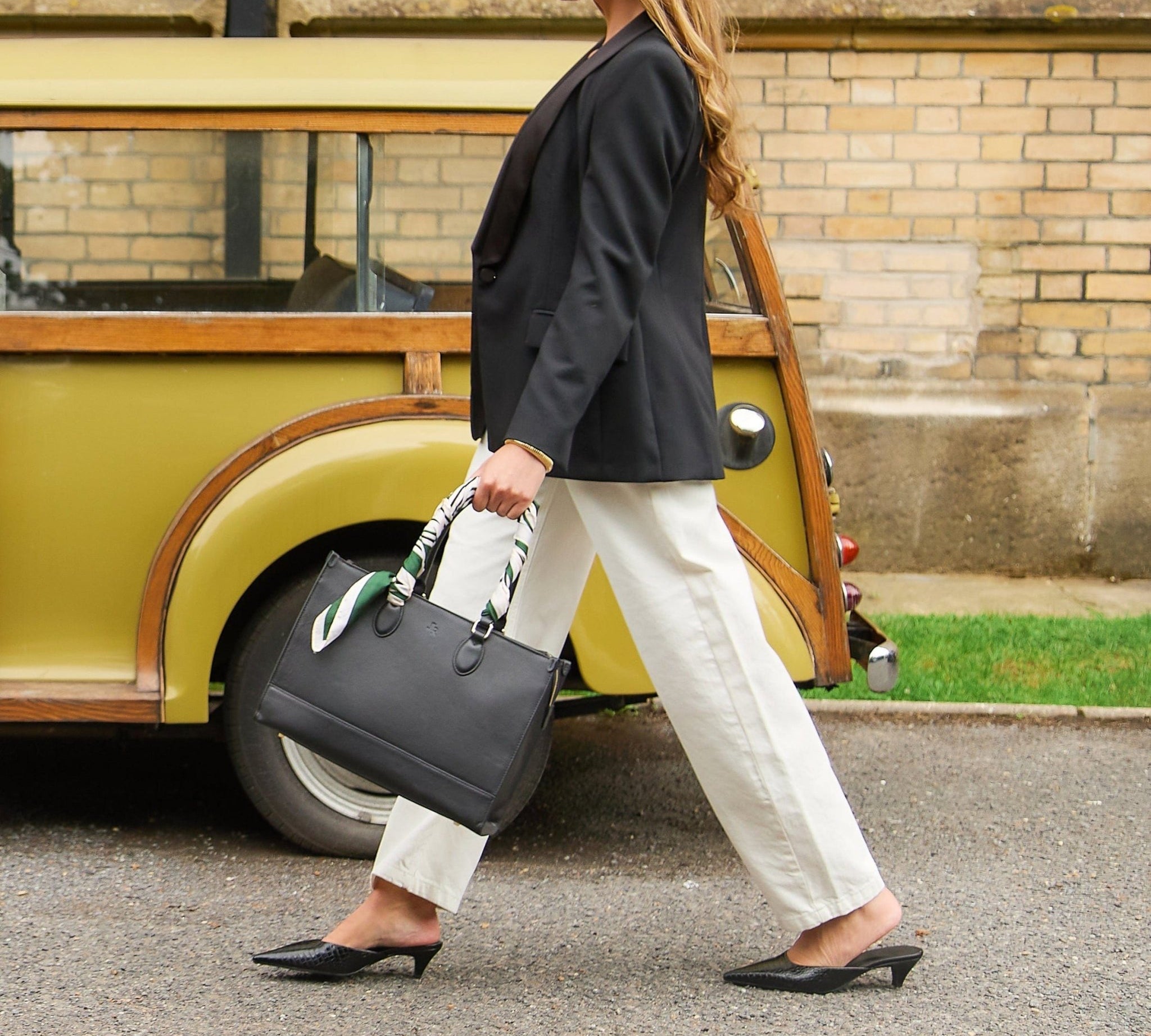 Luxe Leather Belgrave Work Bag - Black - JLR London
