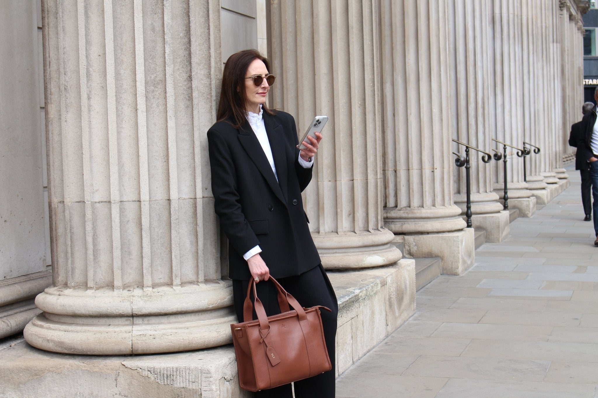Maxi Taylor Luxe Leather Tote Bag - Tan - JLR London