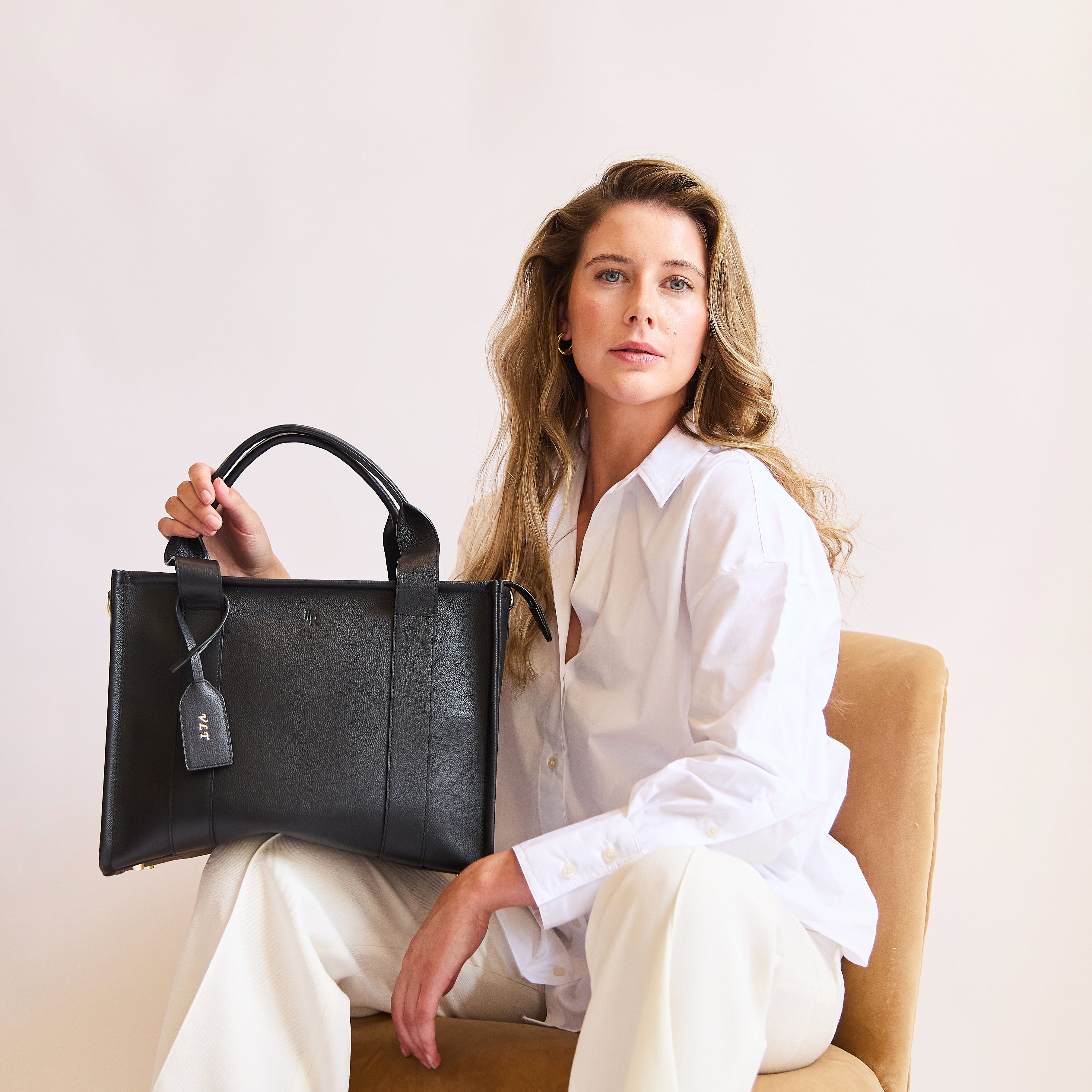 Medium Taylor Luxe Leather Tote Bag - Chocolate Brown