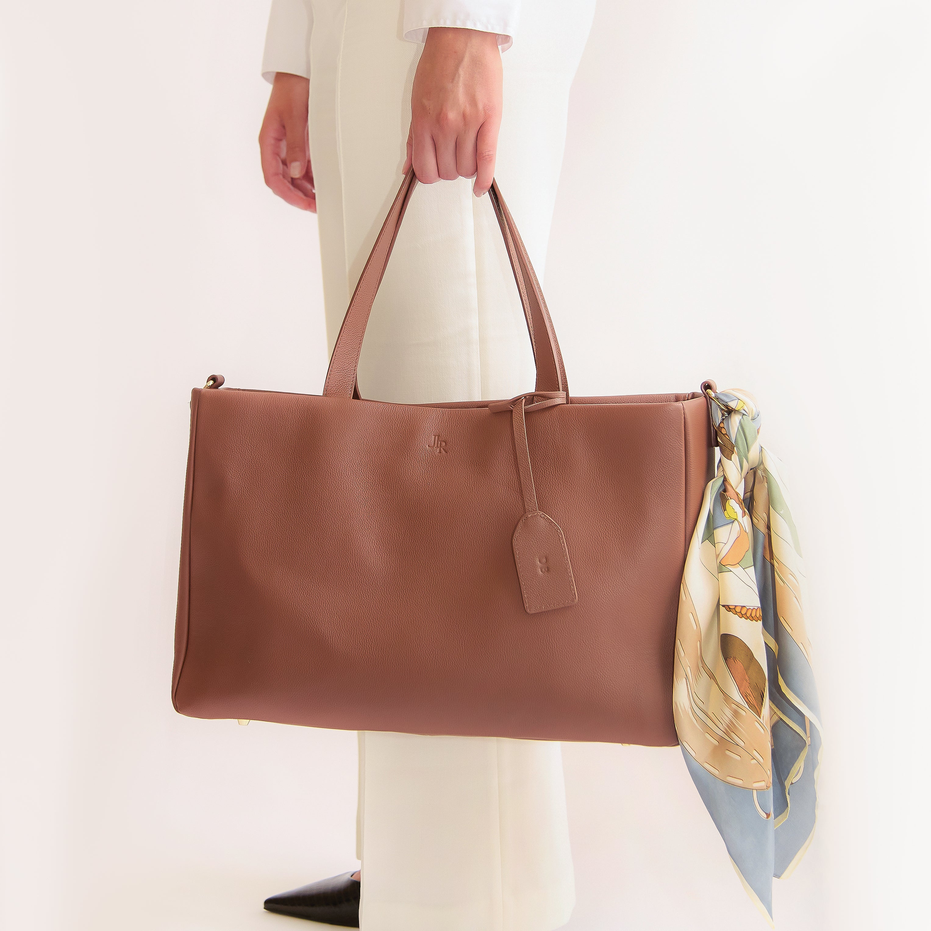 Stella Large Luxe Leather Tote Bag- Tan