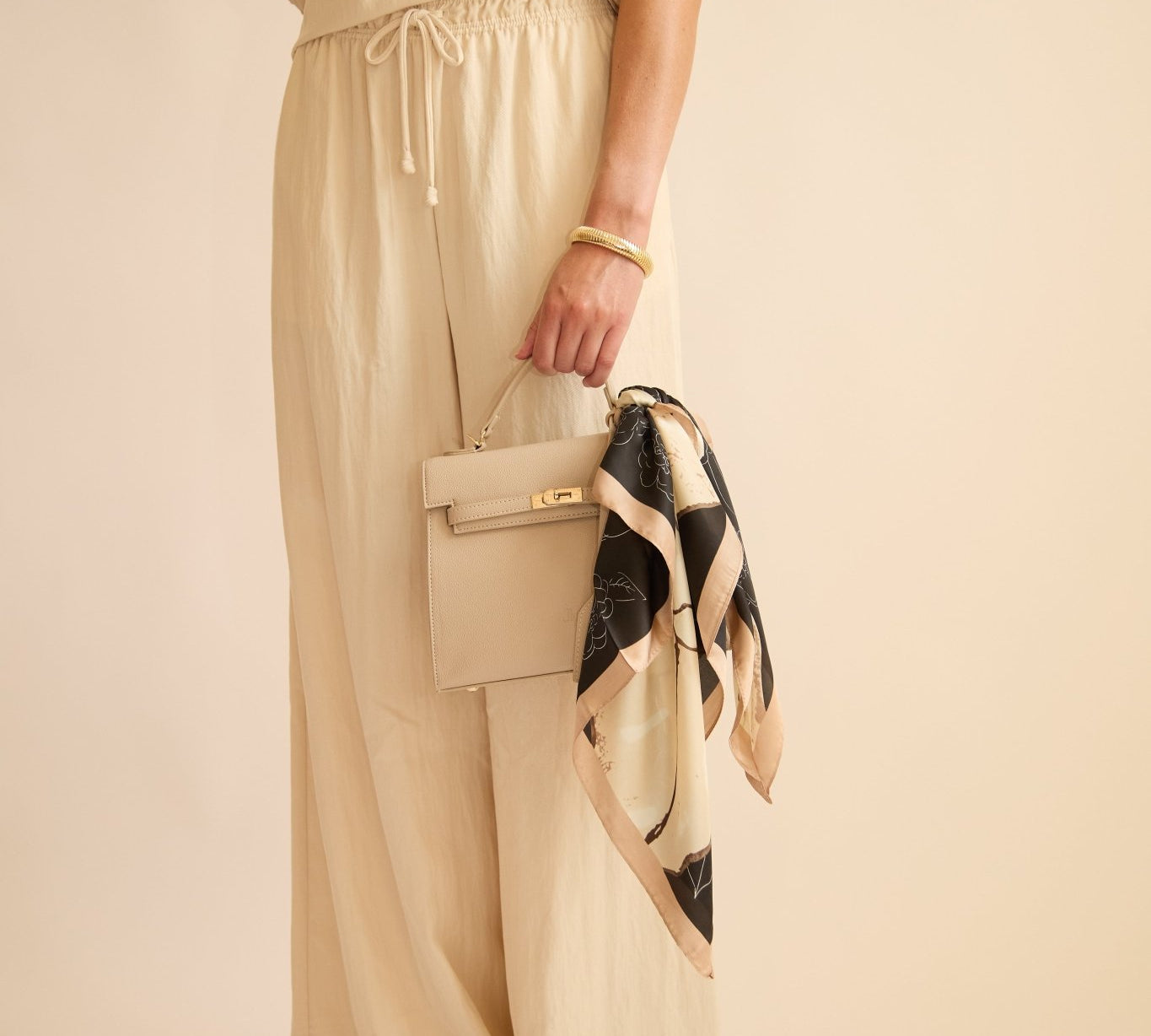 Richmond Top handle bag Tan - JLR London