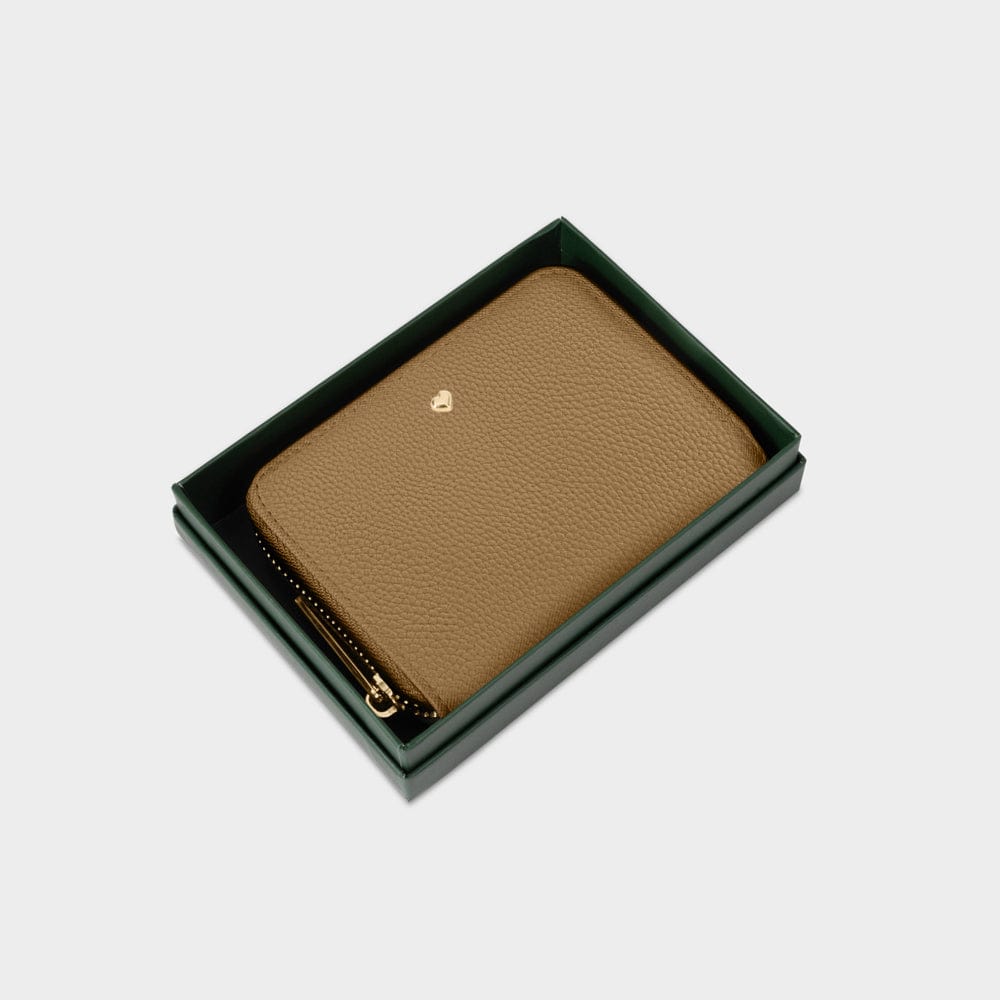 Mocha Carson Pebble Purse - Johnny Loves Rosie - JLR London