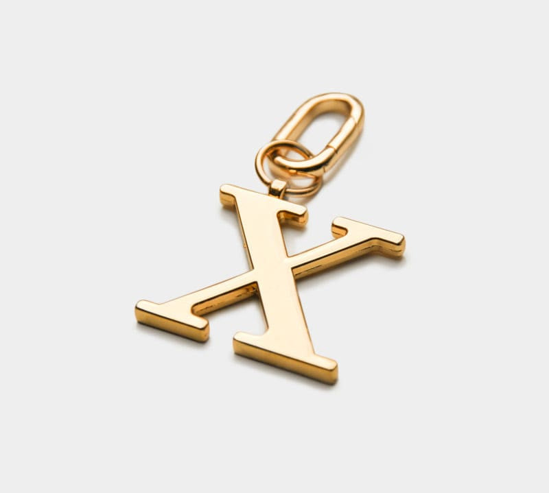 SQUARE-GOLD-LETTERS-KEYRING-JLR-22.jpg