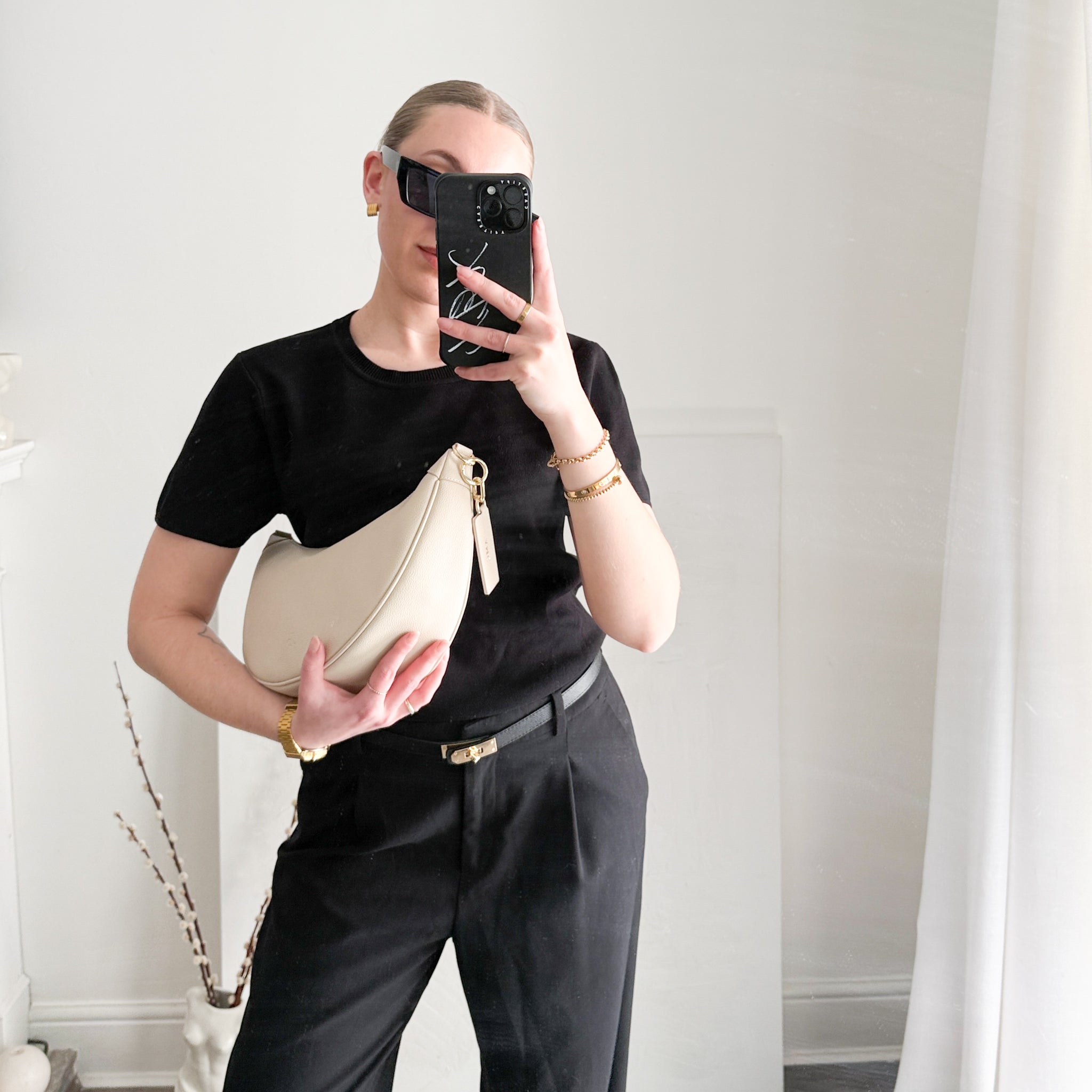 Islington Sling bag in luxe leather Stone
