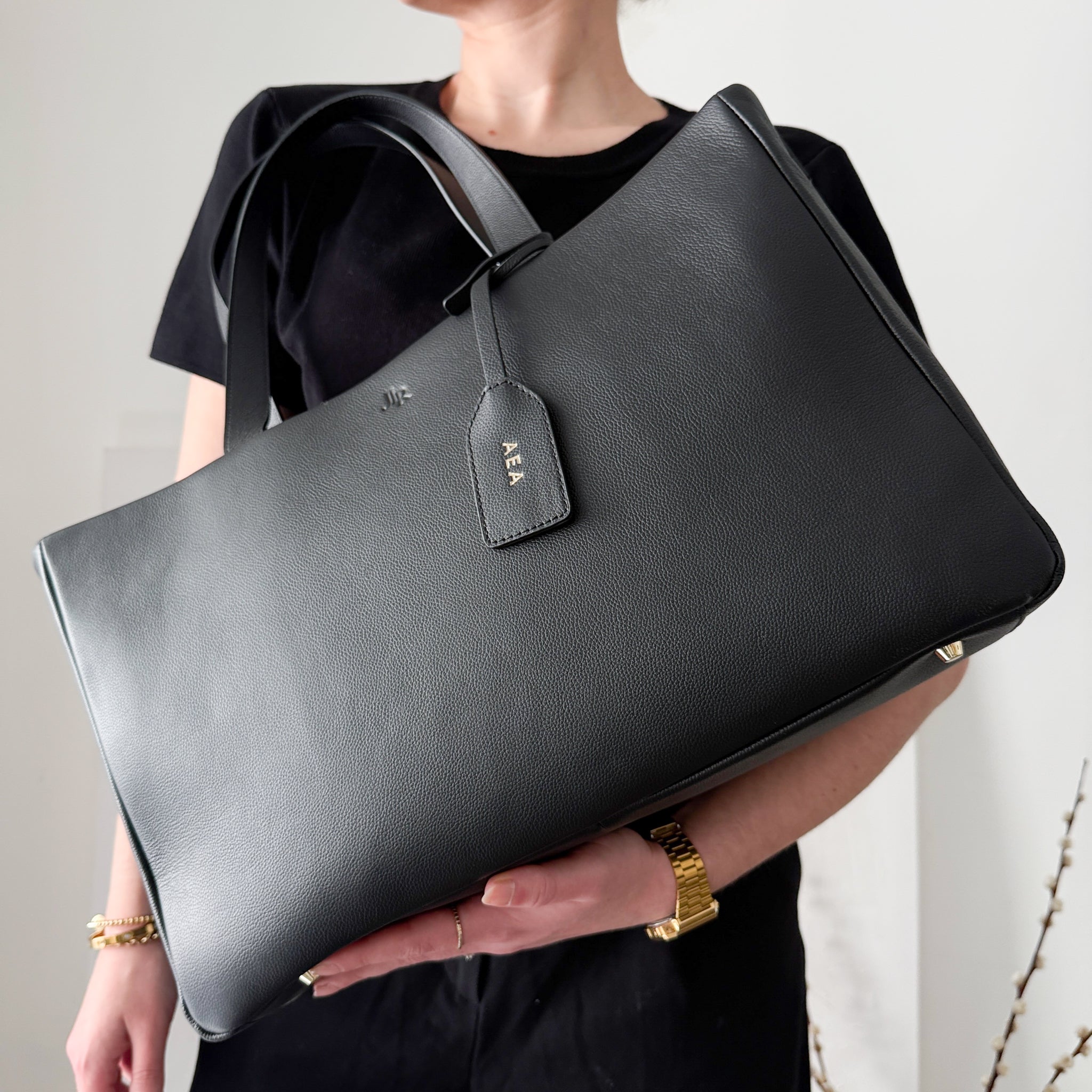 Stella large luxe leather tote bag Black