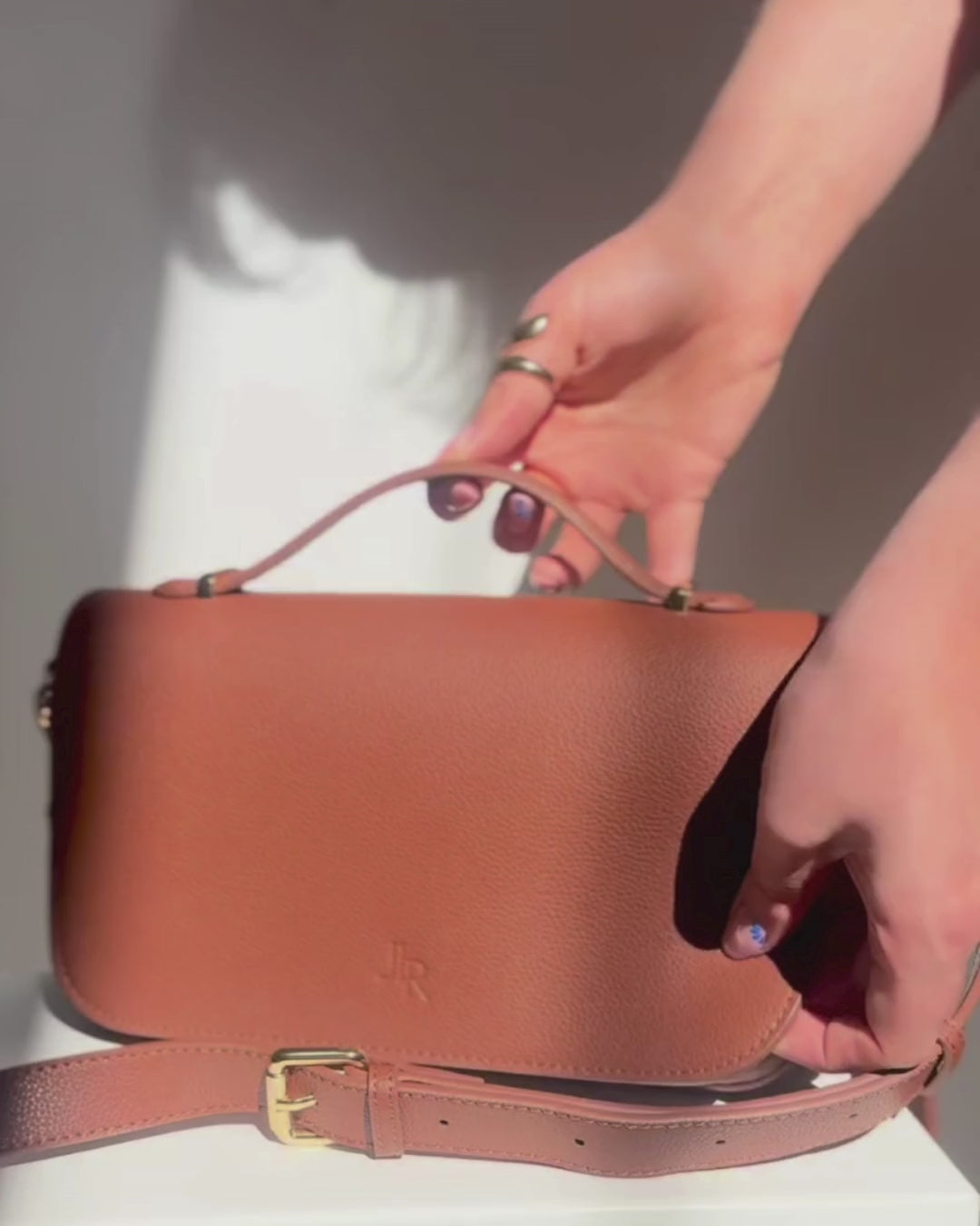 Cambridge luxe leather top handle bag