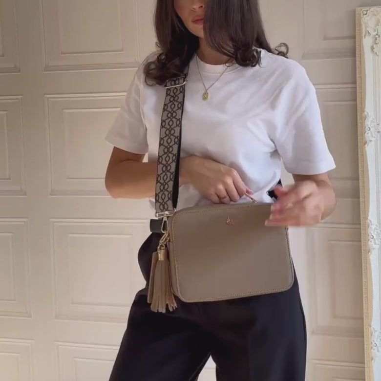 MOCHA-CHELSEA-CROSSBODY-BAG-VEGAN-LEATHER-JOHNNY-LOVES-ROSIE-JLR-LONDON